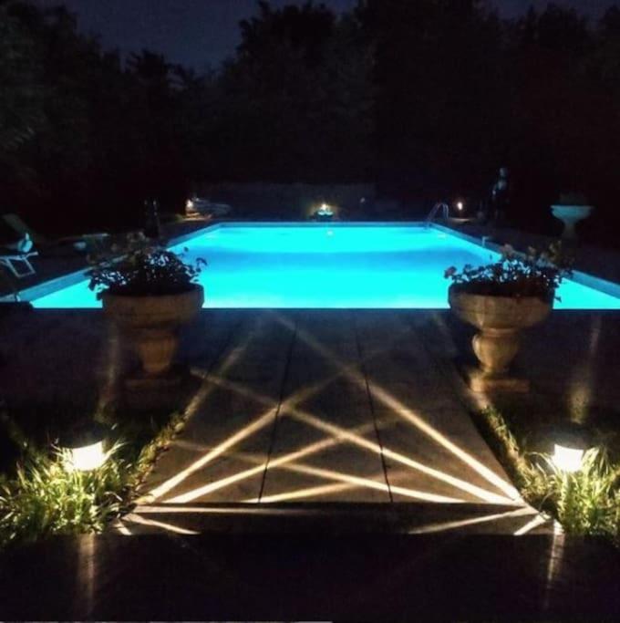 Guîtres Domaine La Tuilerie B&B 외부 사진