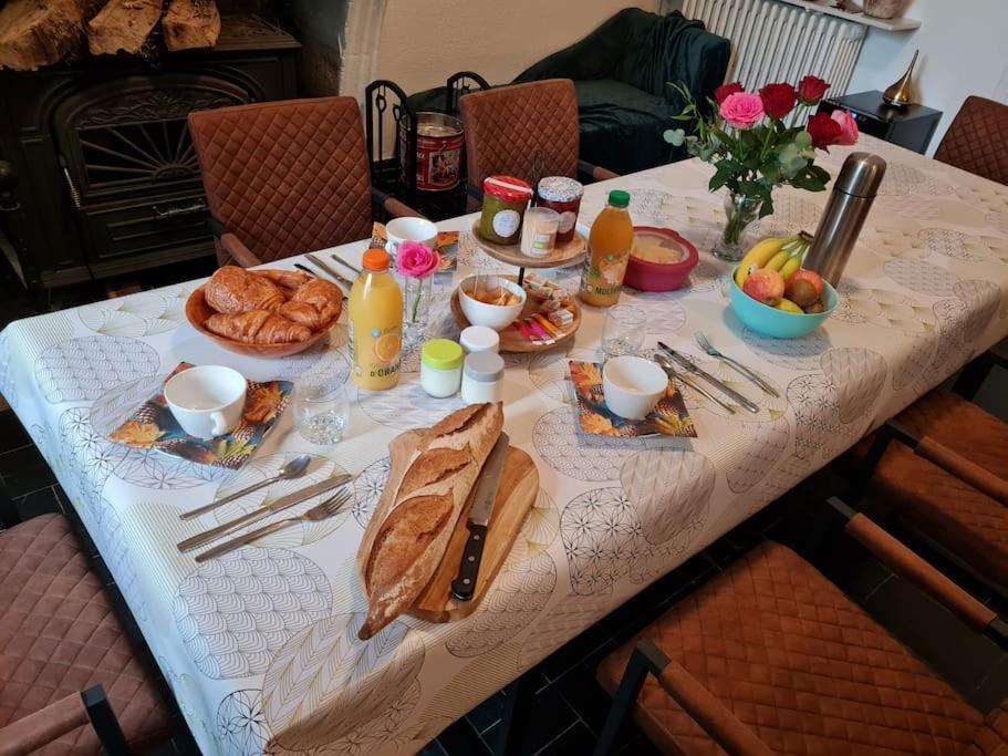 Guîtres Domaine La Tuilerie B&B 외부 사진