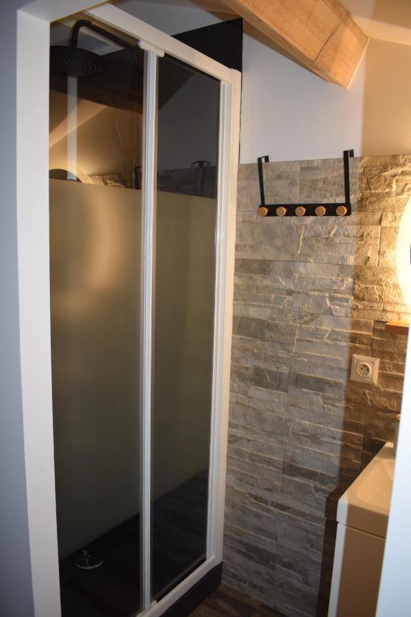 Guîtres Domaine La Tuilerie B&B 외부 사진